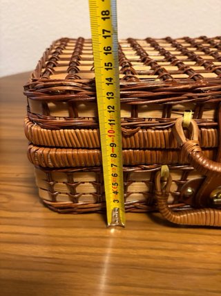 Cesta de mimbre para picnic