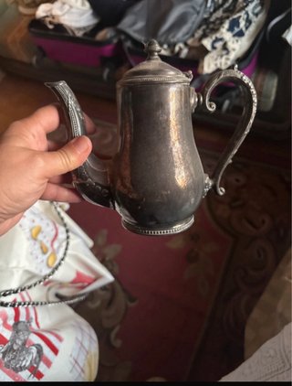 Juego de tetera y jarra de metal