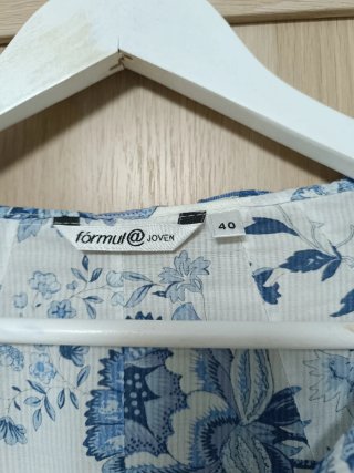 Camisa Formale floral azul y blanco Talla M