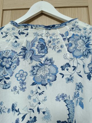 Camisa Formale floral azul y blanco Talla M