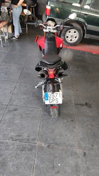 Aprilia Dorsoduro 750 A2 Supermotard