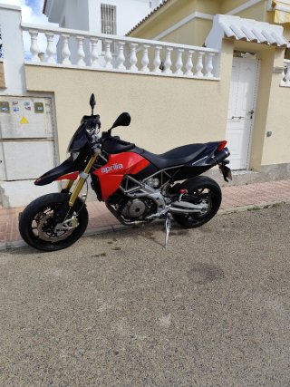 Aprilia Dorsoduro 750 A2 Supermotard
