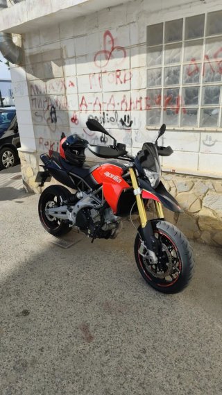 Aprilia Dorsoduro 750 A2 Supermotard
