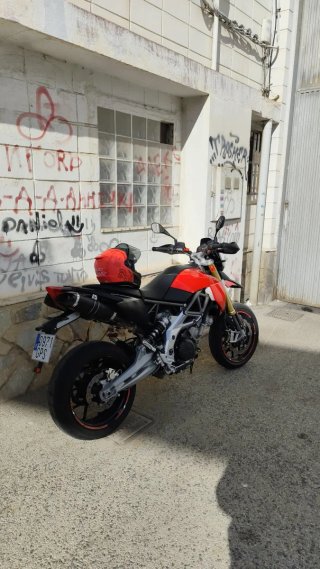 Aprilia Dorsoduro 750 A2 Supermotard