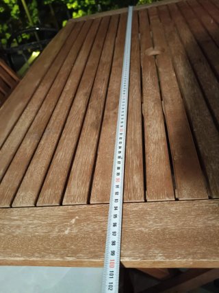 Mesa y 4 sillas madera terraza/jardín