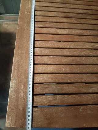 Mesa y 4 sillas madera terraza/jardín