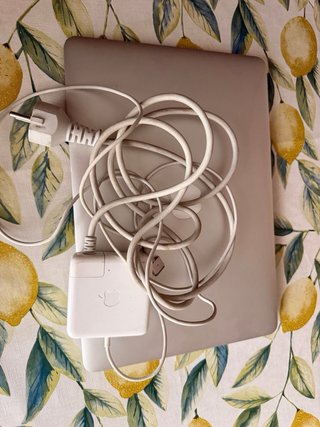 MacBook Air 13” 2017 i5 8GB RAM 128GB SSD