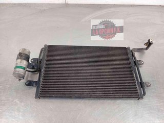 CONDENSADOR / RADIADOR  AIRE ACONDICIONADO Volkswagen Golf IV Berlina (1J1)(10.1997->2004)