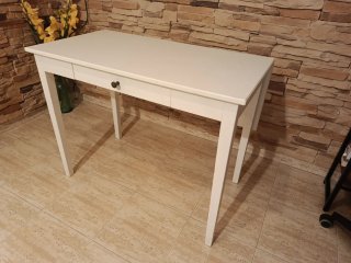 Mesa Ikea extensible y 2 sillas