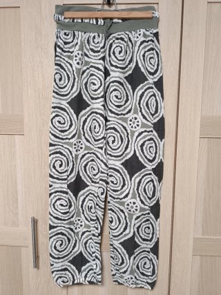 2 Pantalones anchos estampados talla única