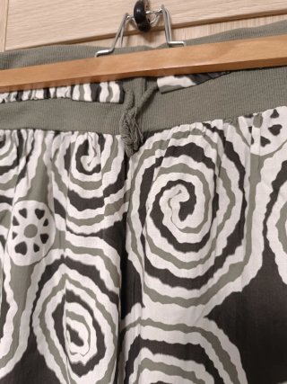 2 Pantalones anchos estampados talla única