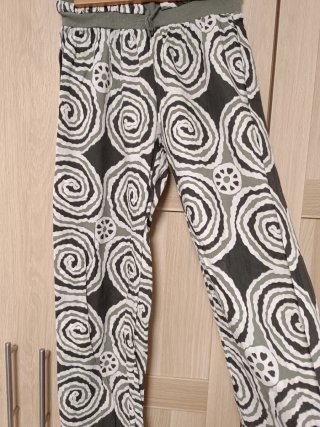 2 Pantalones anchos estampados talla única