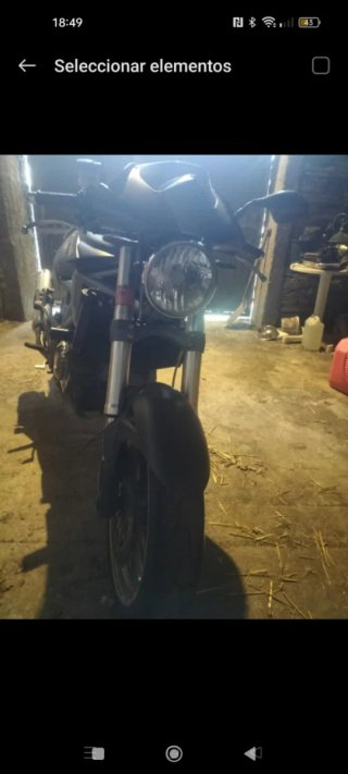 Moto Naked Gris/Plata