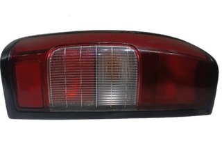 220-24716 piloto trasero nissan pickup 2.5 2246710