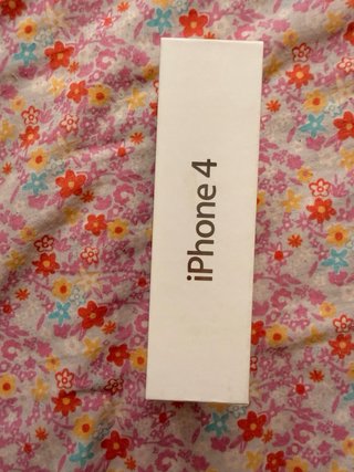 Lotto di scatole originali iPhone 4 e 6s