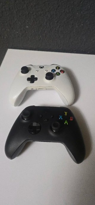 Xbox One S Blanca