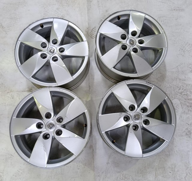 Juego de llantas Originales Renault 16 pulgadas