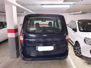 Ford Tourneo Courier 2017