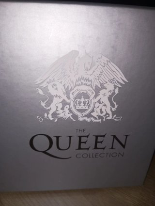 Colección Completa QUEEN- 21 Tomos precintados.