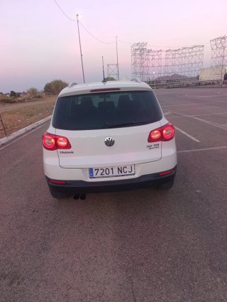 Volkswagen Tiguan 2011