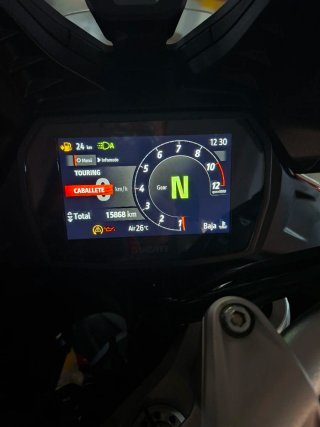 Ducati Multistrada V2 2025