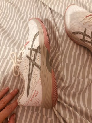 Zapatillas Asics Padel Blancas y Rosas