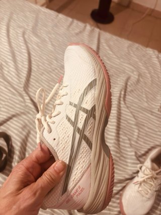 Zapatillas Asics Padel Blancas y Rosas