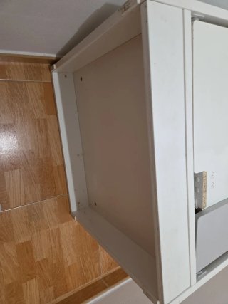 SE REMATA, NECESITO ESPACIO escritorio con cajoner