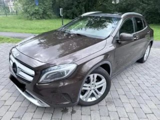 Mercedes-Benz GLA 2015