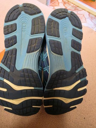 Deportivas Asics Azul y Turquesa