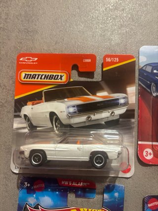 4x Matchbox cars