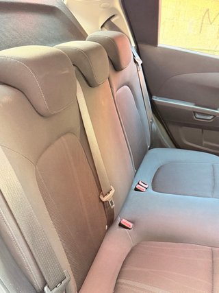 Chevrolet Aveo 2012