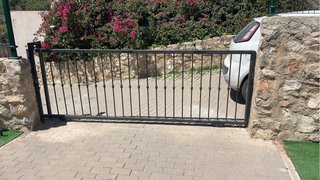 Puerta corredera 3m x 1m