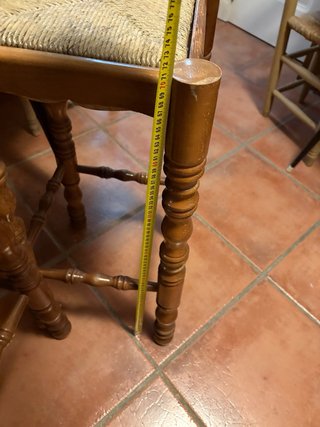 Taburetes de madera y mimbre (2 unidades)