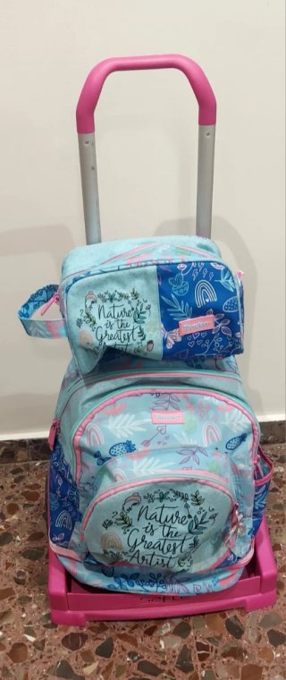 Pack Safta: Mochila con Carro, Estuche y Neceser
