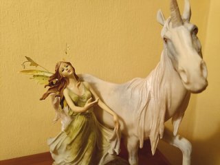 Figura Hada y Unicornio