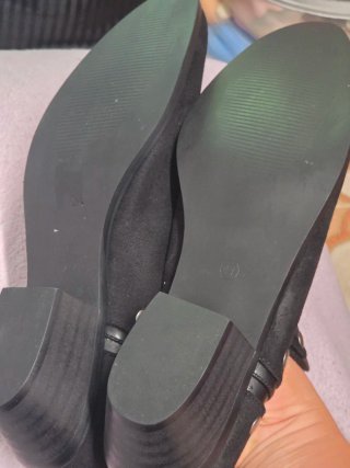Botas Corina Negras con Tachuelas