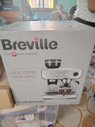 Cafetera Breville Barista Max
