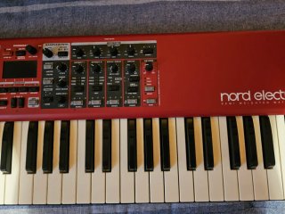 Nord Electro 6D 73 Teclado Sintetizador