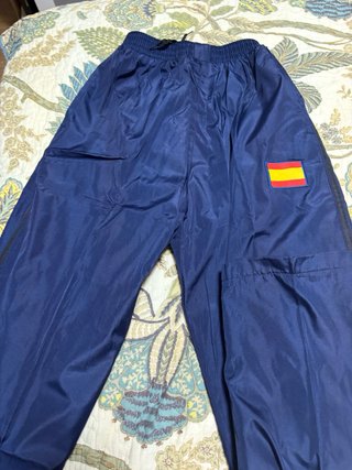 Chándal España Talla M 12 años