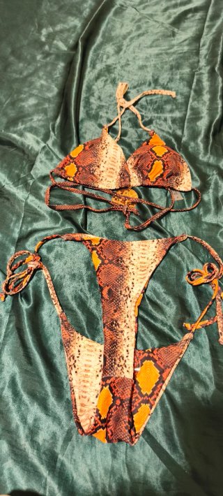 Traje de baño bikini estampado serpiente