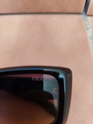Gafas de sol Prada negras