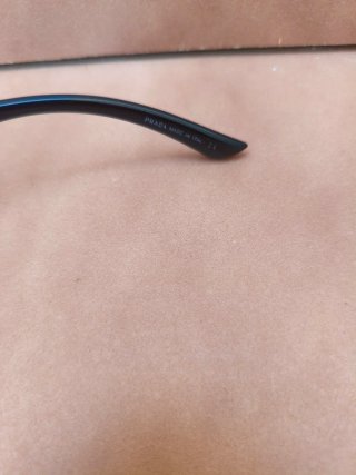Gafas de sol Prada negras