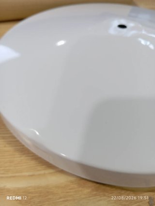 Perchero de pie minimalista blanco