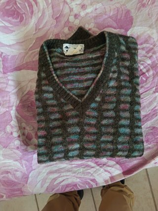 Maglione V-neck fantasia geometrica