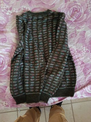 Maglione V-neck fantasia geometrica