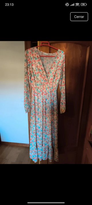 Vestido largo floral manga larga