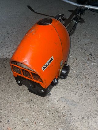 Desbrozadora Dolmar Naranja