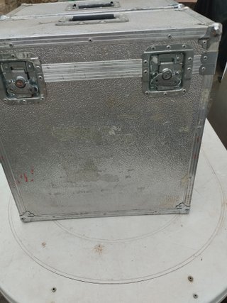 Cajón aluminio transporte equipos