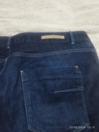 Vaqueros Adolfo Domínguez Talla 44